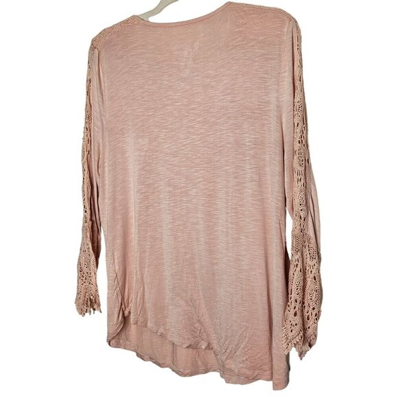 Chico's Women's Light Pink Crochet Long Sleeve Top SZ 2 M Rayon Spandex Stretch - Picture 6 of 9